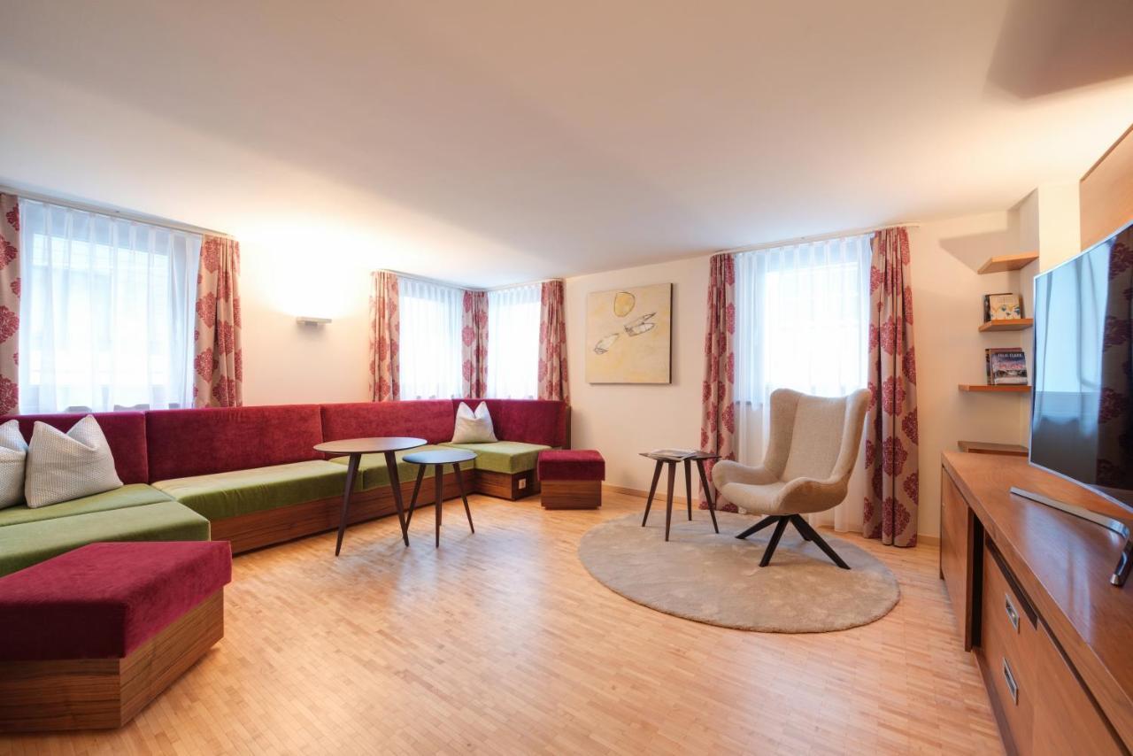 Hotel Montana Sankt Anton am Arlberg Bagian luar foto