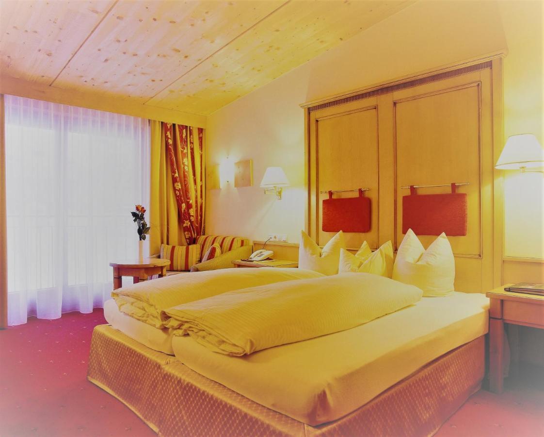 Hotel Montana Sankt Anton am Arlberg Bagian luar foto